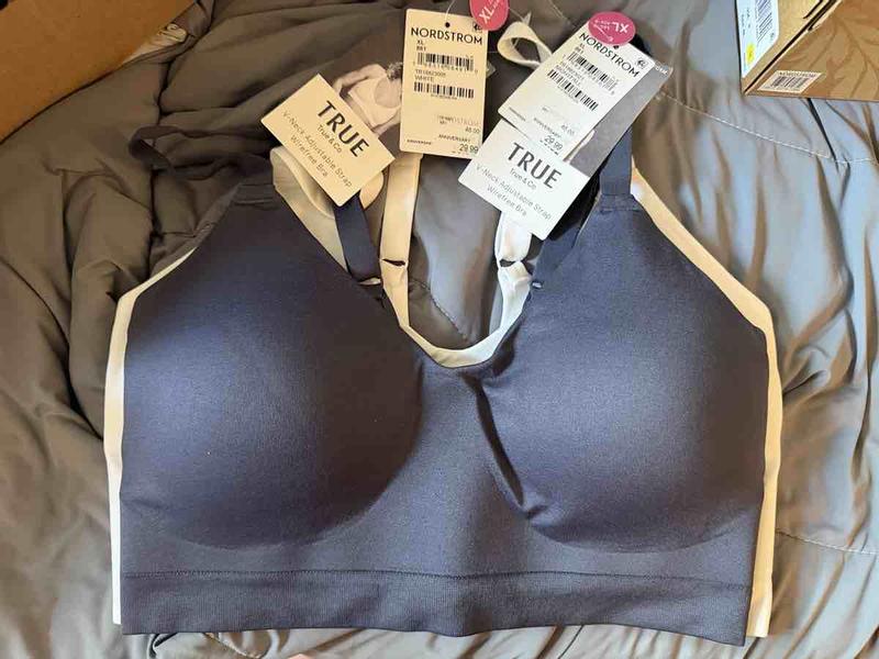 Customer photo for "different colors equal different sizes"