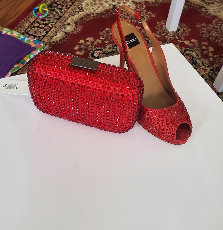 Review Thumbnail Image 0 215618815