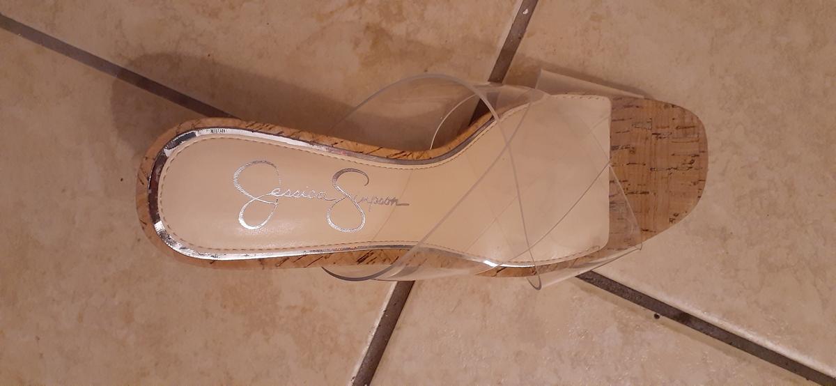 Review Thumbnail Image 1 193074824