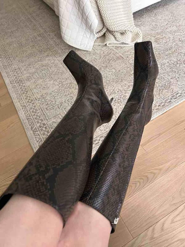 Review Thumbnail Image 0 246565677