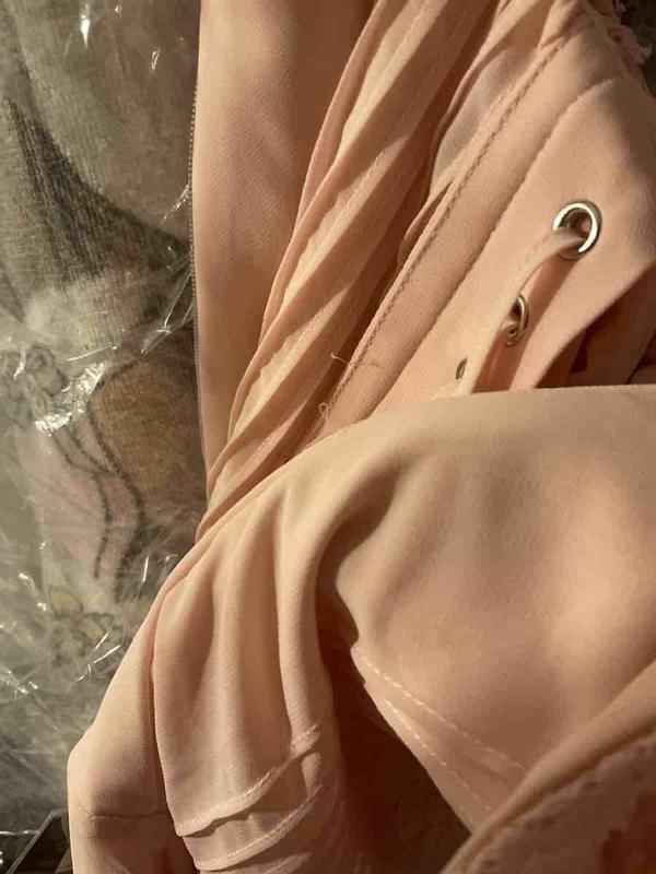 Review Thumbnail Image 3 235462811