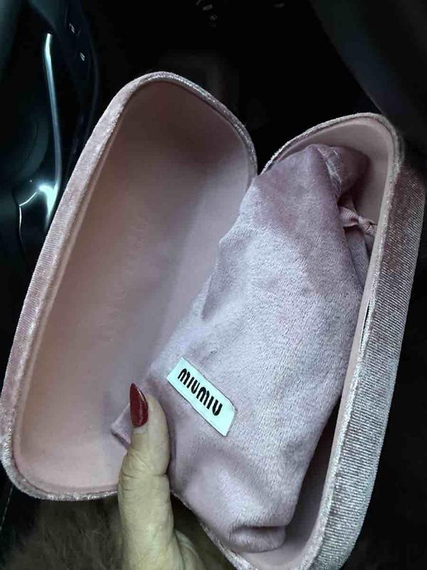 Review Thumbnail Image 2 247772938