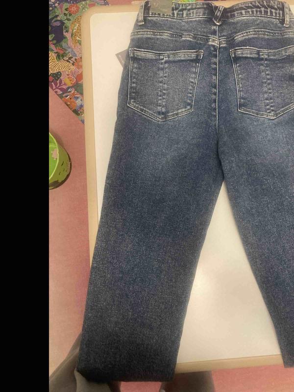 Review Thumbnail Image 1 244189059