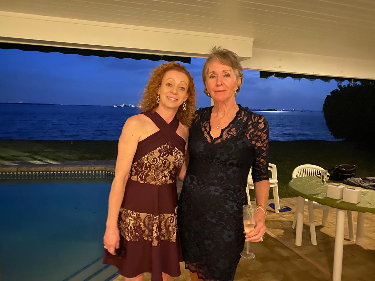 Review Thumbnail Image 0 197044951