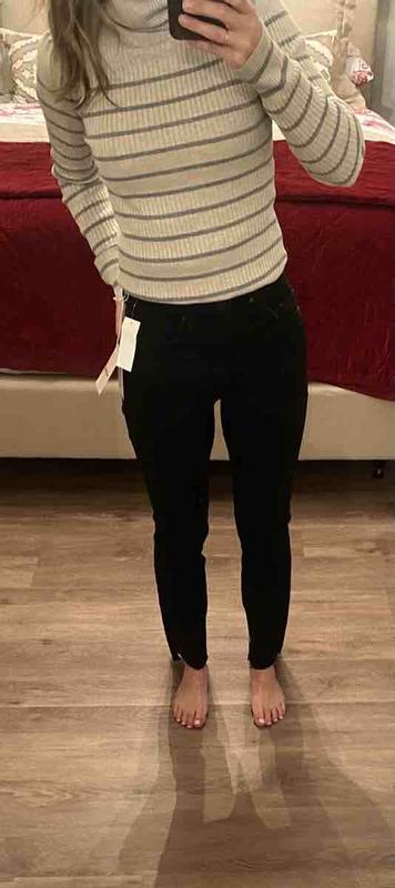 Review Thumbnail Image 1 229819179