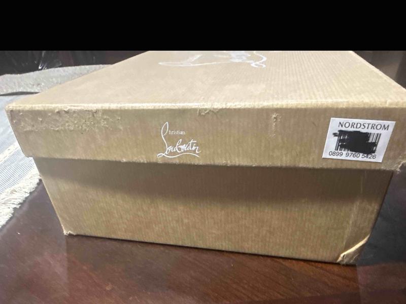 Customer photo for "used product"