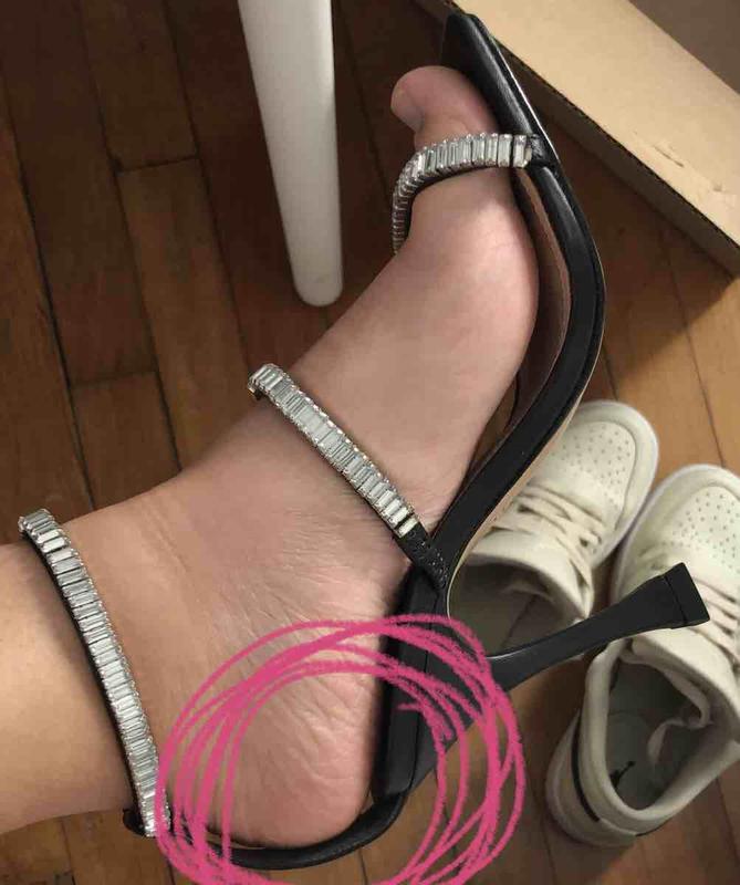 Review Thumbnail Image 0 216878333