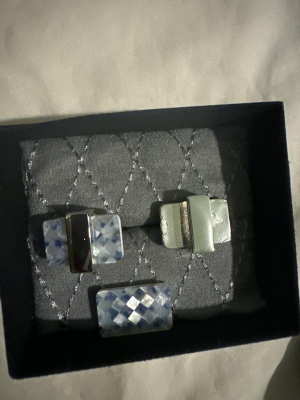 Review Thumbnail Image 0 236801599