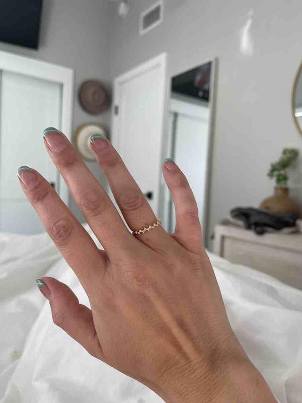 Review Thumbnail Image 0 215672726