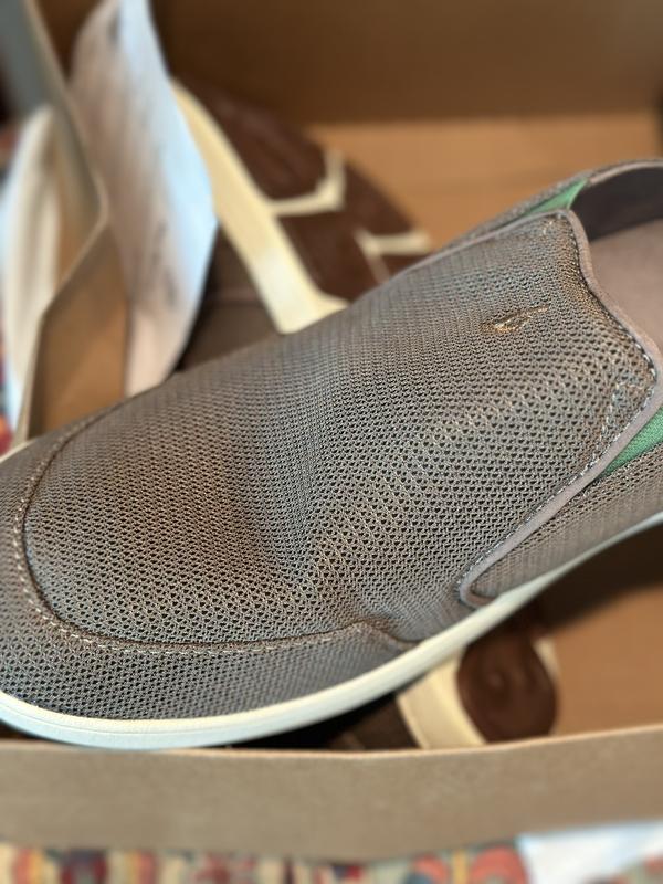 Customer photo for "Color not the same"
