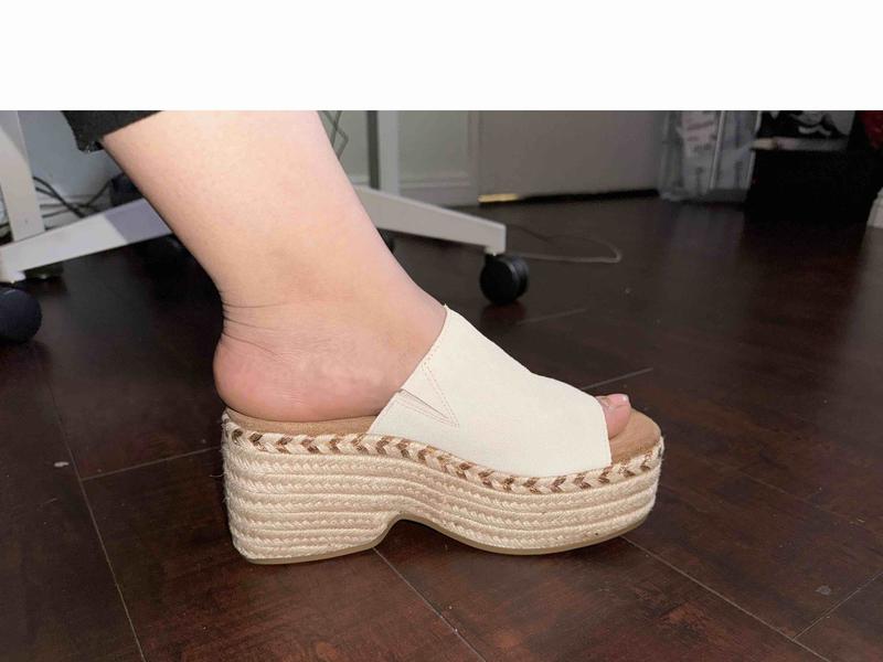 Review Thumbnail Image 0 232715778