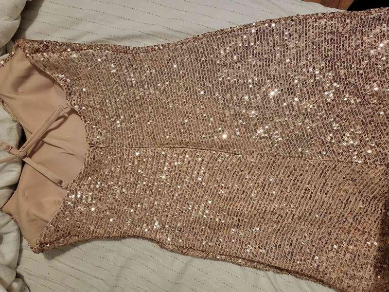 Review Thumbnail Image 1 216934406