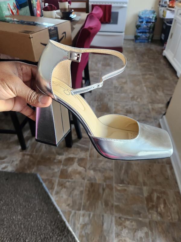 Review Thumbnail Image 1 239384271