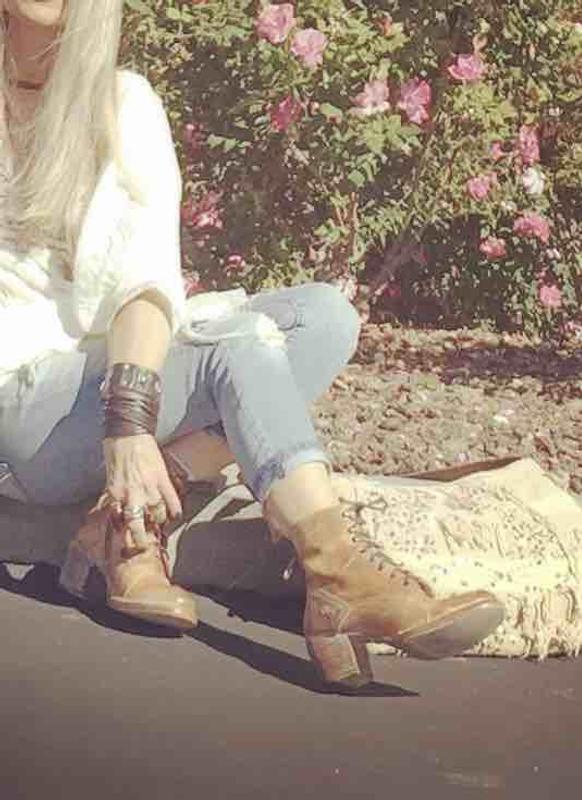 Review Thumbnail Image 2 237750567