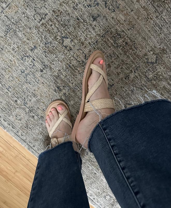 Review Thumbnail Image 0 232753538