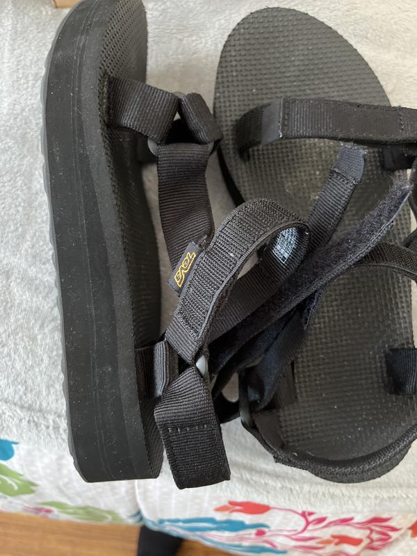 Great Little Sandal!