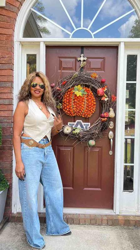 Review Thumbnail Image 0 245093615