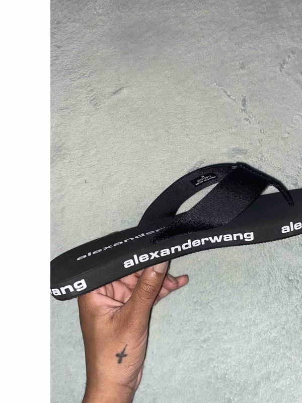 Review Thumbnail Image 1 216346991