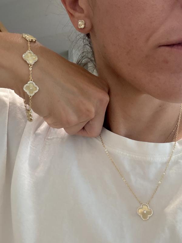 Review Thumbnail Image 0 242599482