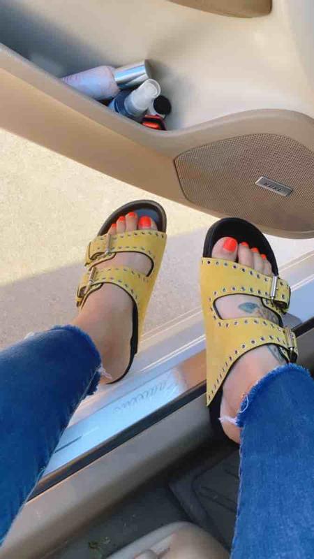 Review Thumbnail Image 0 218296820