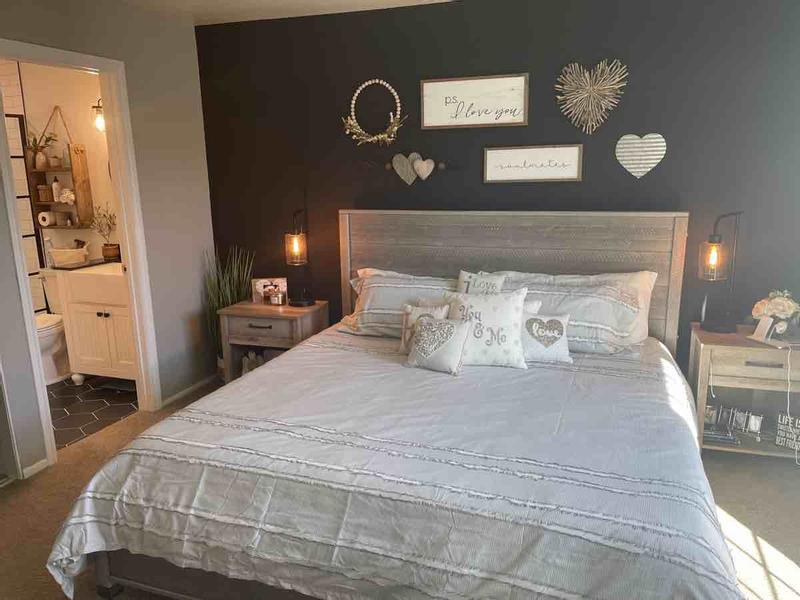 Review Thumbnail Image 0 215106504