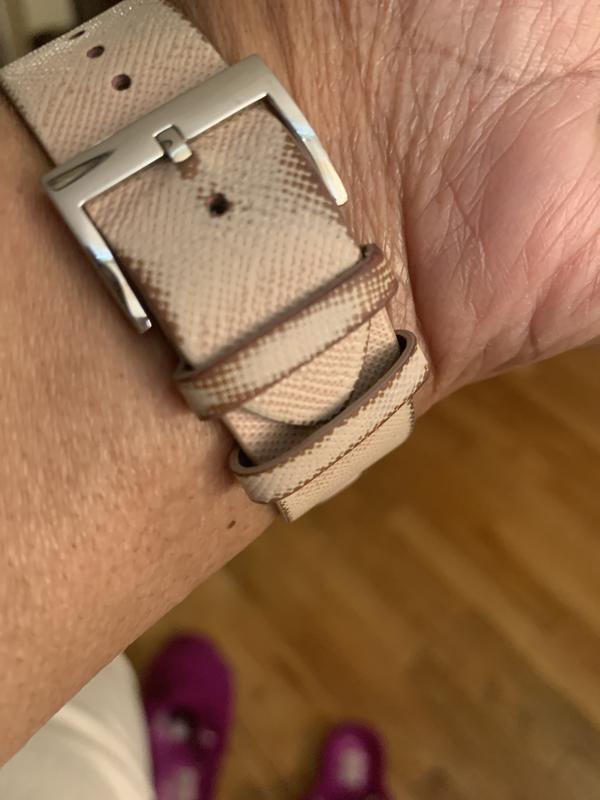 Review Thumbnail Image 0 215275640