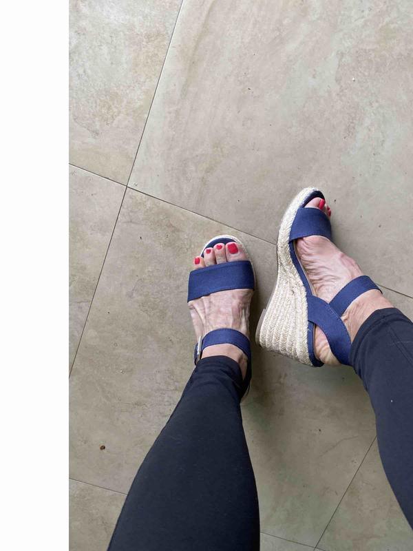 Review Thumbnail Image 0 217281835