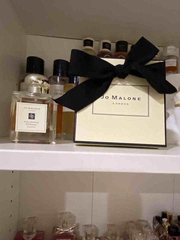 Customer photo for "Love the scent but does not last"