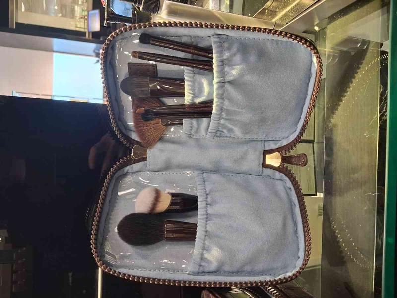 Review Thumbnail Image 0 243088885