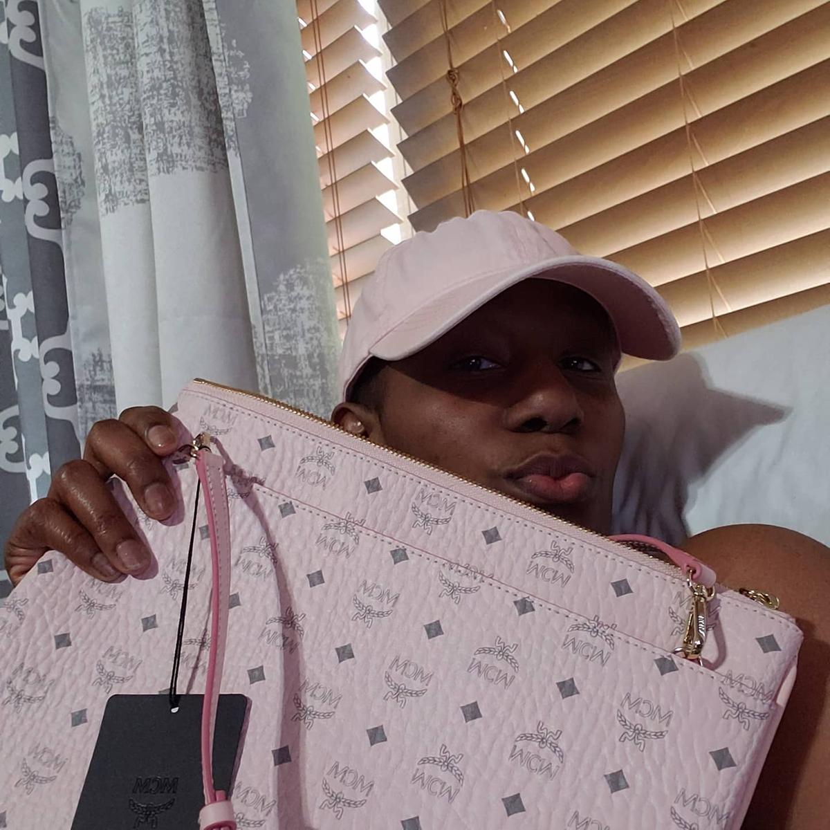 Review Thumbnail Image 0 195538662