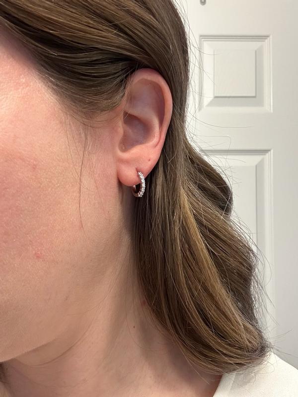 Customer photo for "Understated elegance"