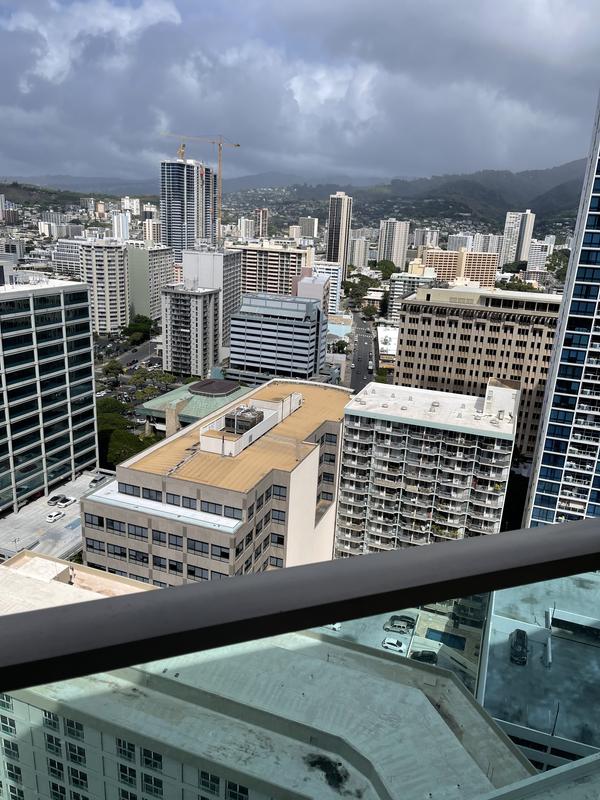 Review Thumbnail Image 1 237163000