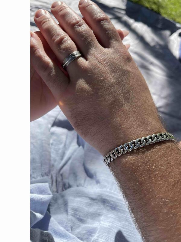 Review Thumbnail Image 0 218104596