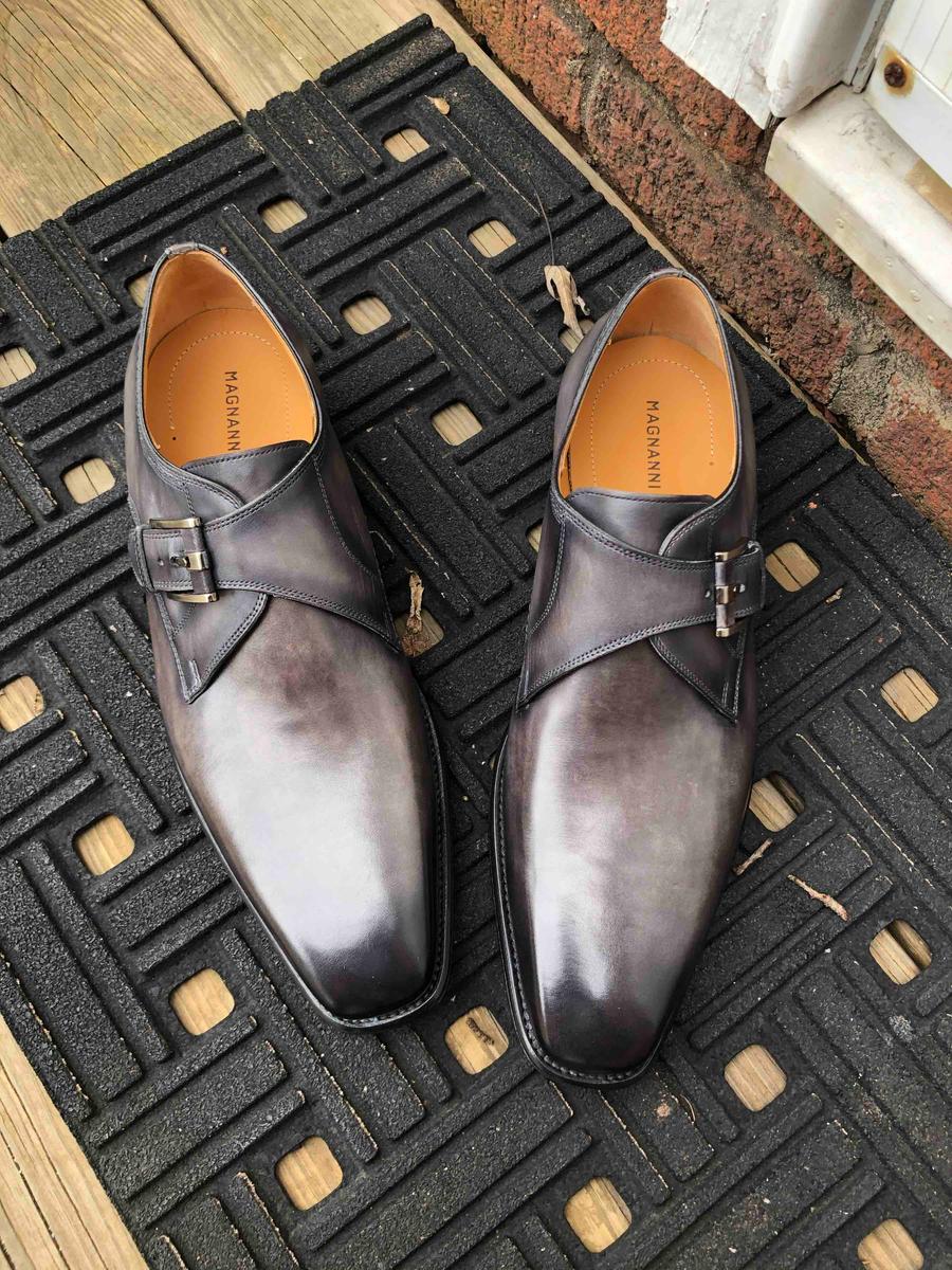 Customer photo for "A beautiful grey single monk"