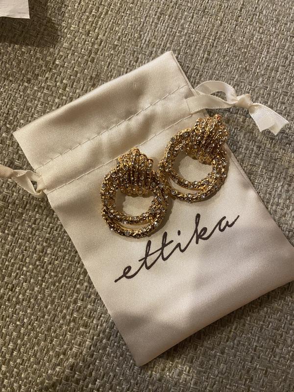 Customer photo for "Absolutely stunning!"