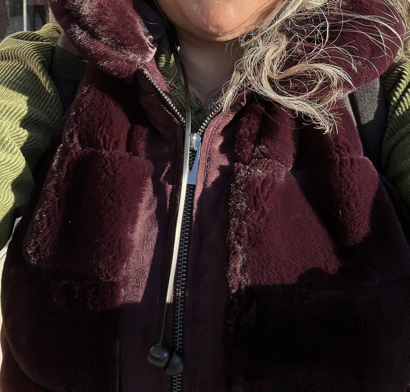 Review Thumbnail Image 2 248431927