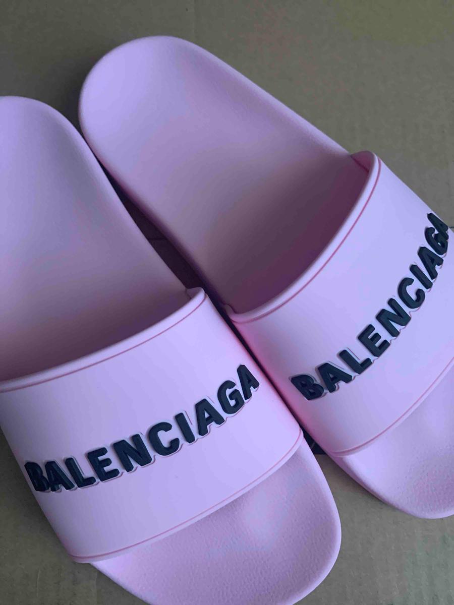 Review Thumbnail Image 0 198817613