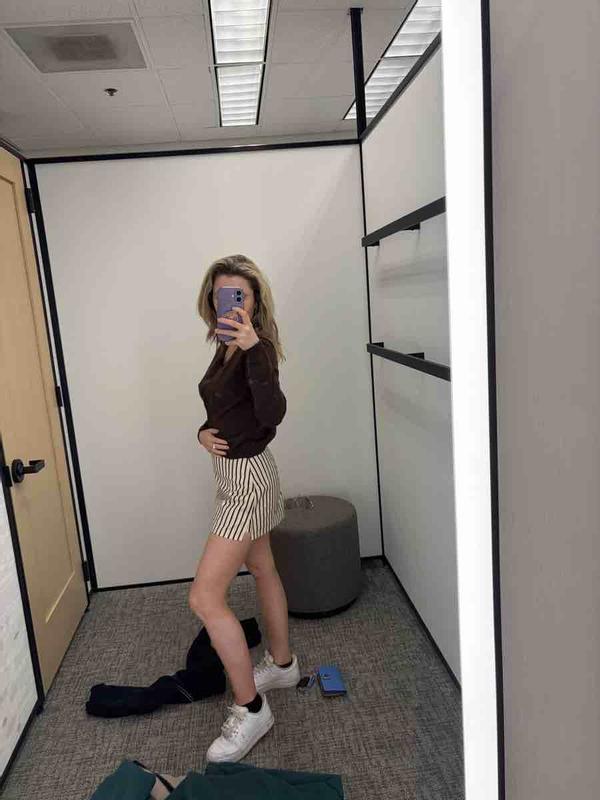 Review Thumbnail Image 0 249797925