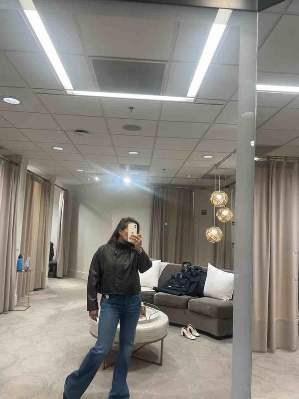 Review Thumbnail Image 2 243319712