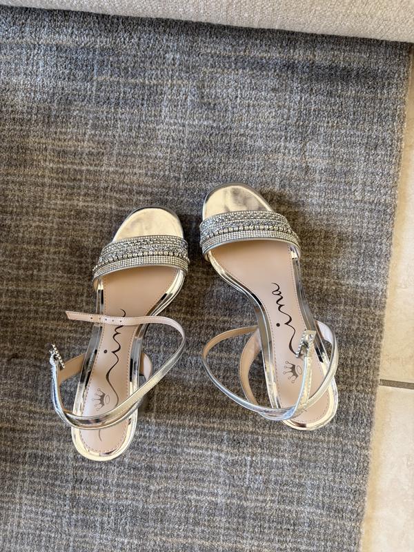 Review Thumbnail Image 1 250979872