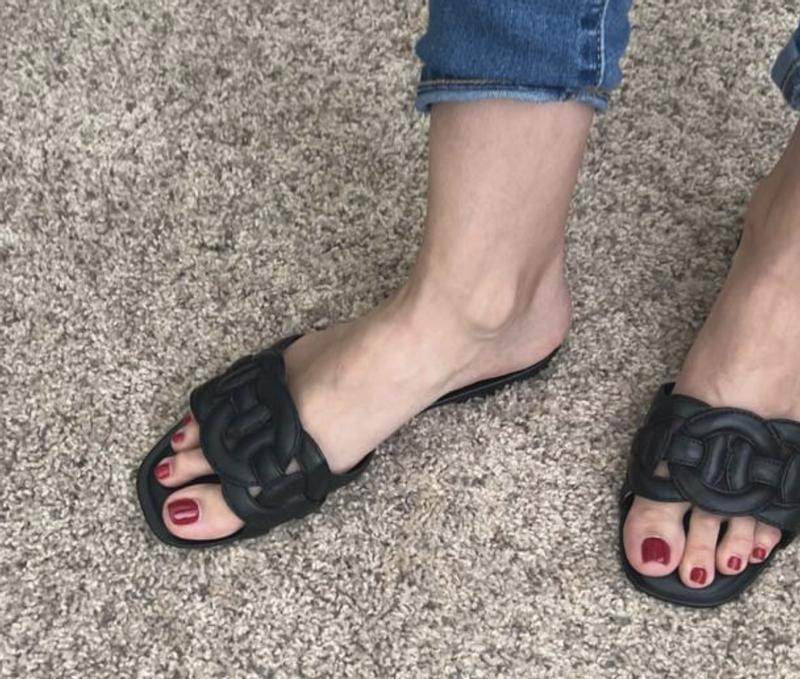 Review Thumbnail Image 0 225572721