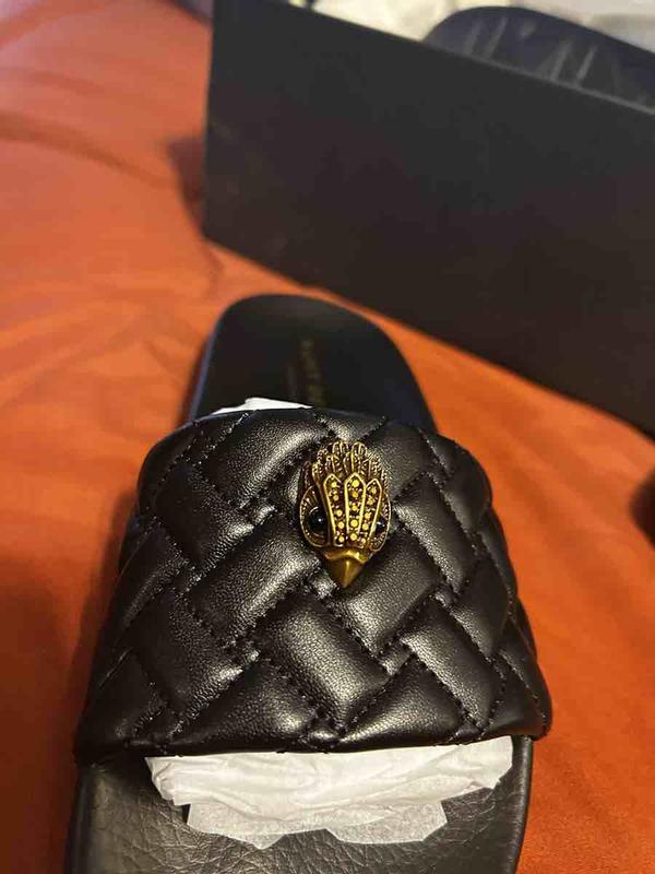 Customer photo for "wrong item"