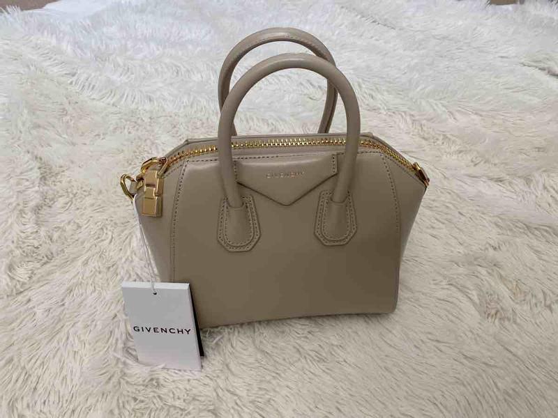 Review Thumbnail Image 0 223752670