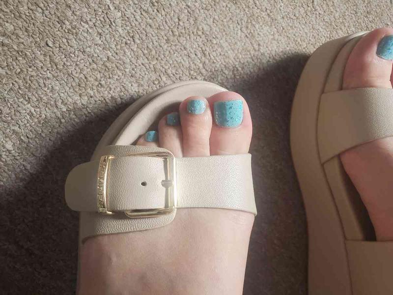 Review Thumbnail Image 3 240721596