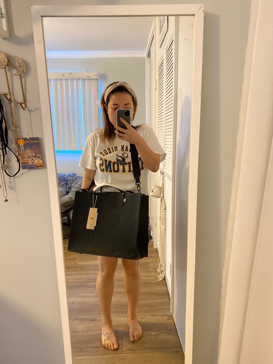 Review Thumbnail Image 0 195062944