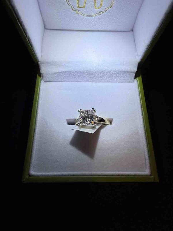 Review Thumbnail Image 0 246398787