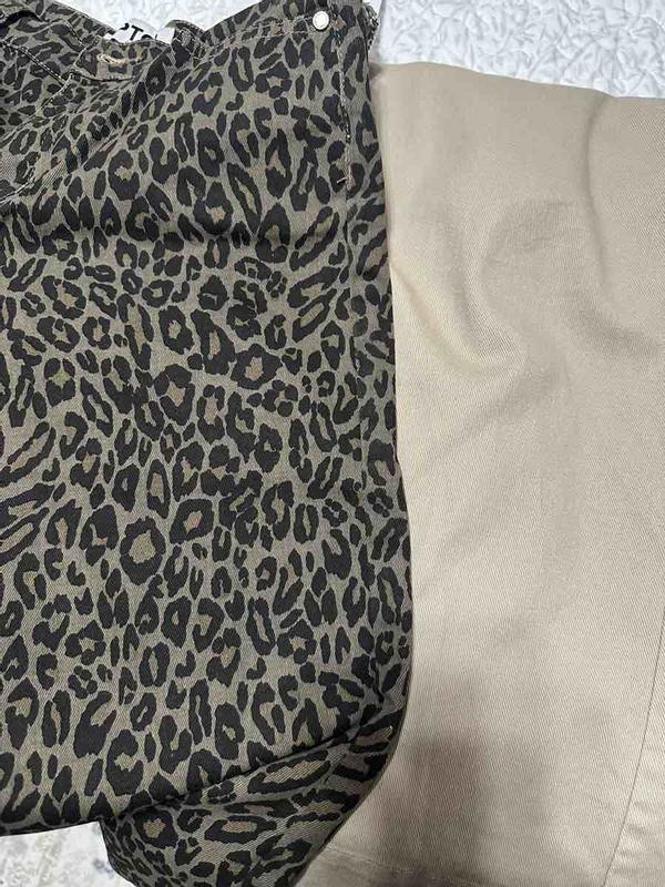Customer photo for "color n size off"