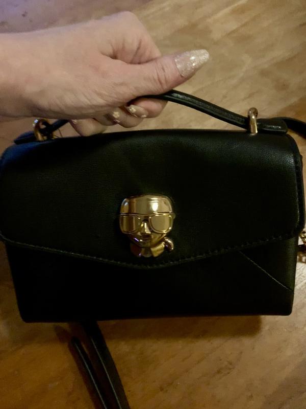 Review Thumbnail Image 0 248684175