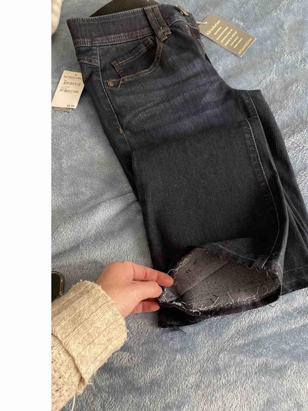 Review Thumbnail Image 1 224369561