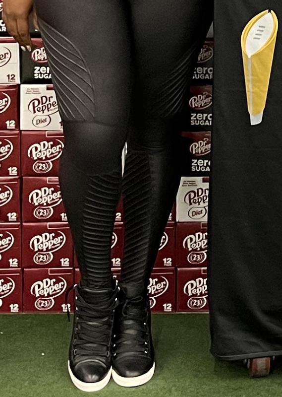 Review Thumbnail Image 1 214168961